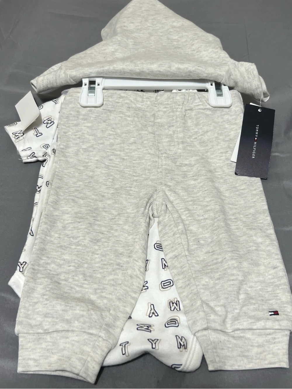 NWT Tommy Hilfiger Onepiece 3Pc Set 6-9M Gray